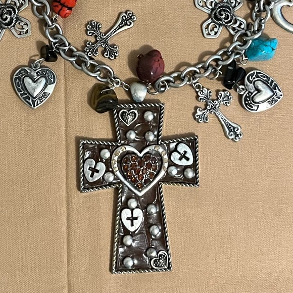 Beautiful Western Charm Cross Necklace and Earring Set Multiple Charms - Picture 3 of 6